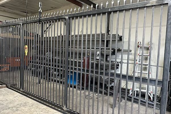 driveway-gate-23 driveway-gate-23